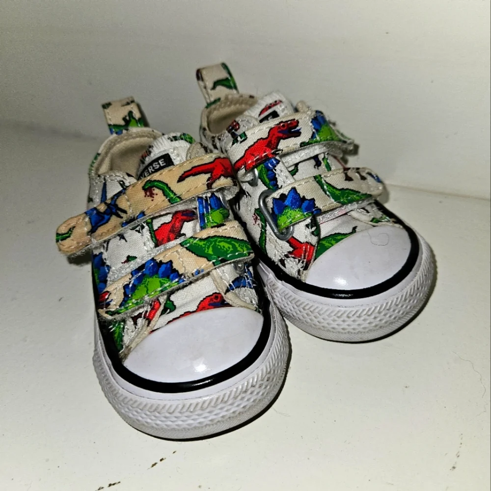 Converse Baby Toddler Size 2 Dinosaur Chucks
